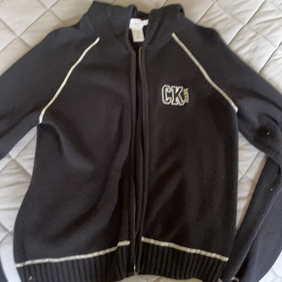 Calvin Klein zip up sweater - Picture 2 of 4